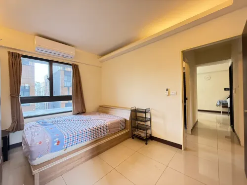 Apartment for rent TWD 36 000 - Jingxian Rd - 3 bedrooms