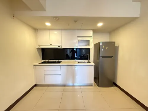 Apartment for rent TWD 36 000 - Jingxian Rd - 3 bedrooms