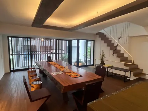 Townhouse for sale TWD 380 000 000 -  - 5 bedrooms