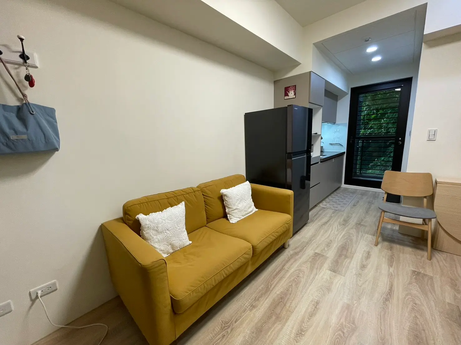 2 bedrooms apartment for rent in Xinyi District, Taipei City | NT$ 55 000 | 13 ping slide 10