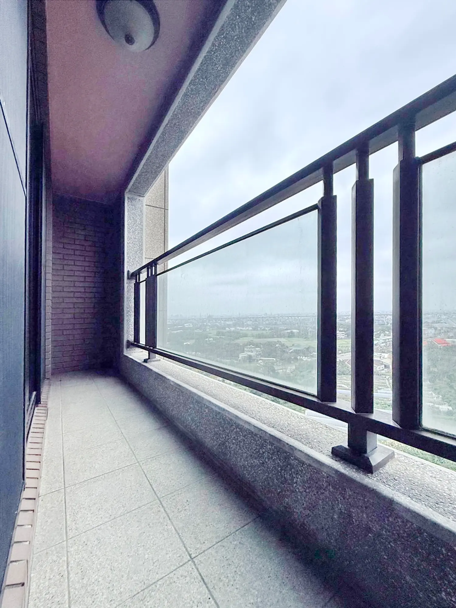 4 bedrooms apartment for sale TWD 698 000 000 - 97 ping - Taoyuan District,Taoyuan City slide 15