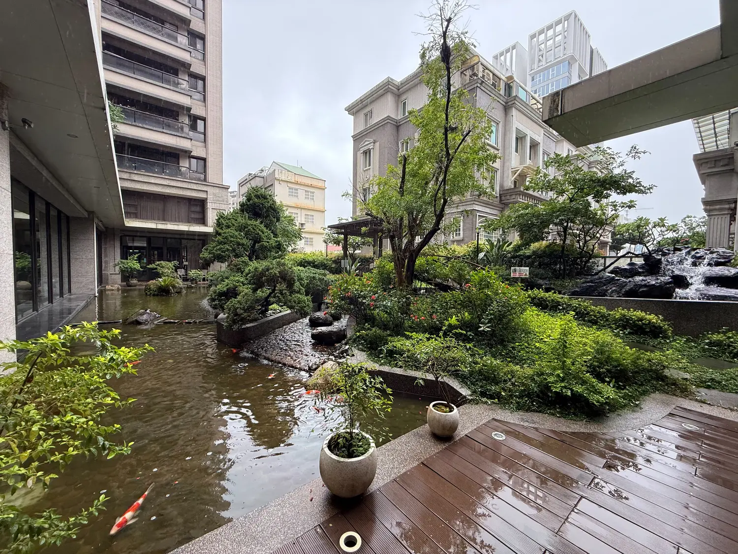 3 bedrooms apartment for sale in Dayuan District, Taoyuan City | NT$ 37 800 000 | 40 ping slide 9