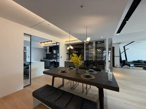 4 bedrooms apartment for sale TWD 69 800 000 - 71 ping - Taoyuan District,Taoyuan City slide 6