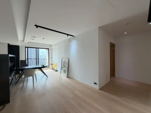 4 bedrooms apartment for sale TWD 69 800 000 - 71 ping - Taoyuan District,Taoyuan City slide 4