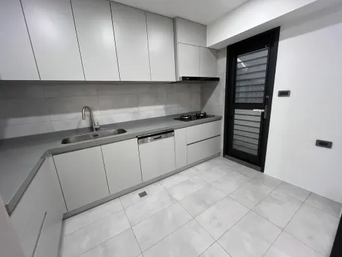 Apartment for rent TWD 98 000 -  - 3 bedrooms