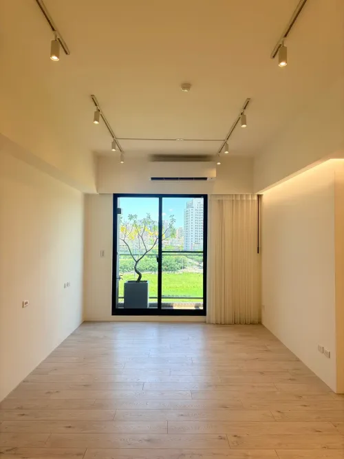3 bedrooms apartment for rent in Beitun District, Taichung City | NT$ 38 000 | 25 ping slide 2