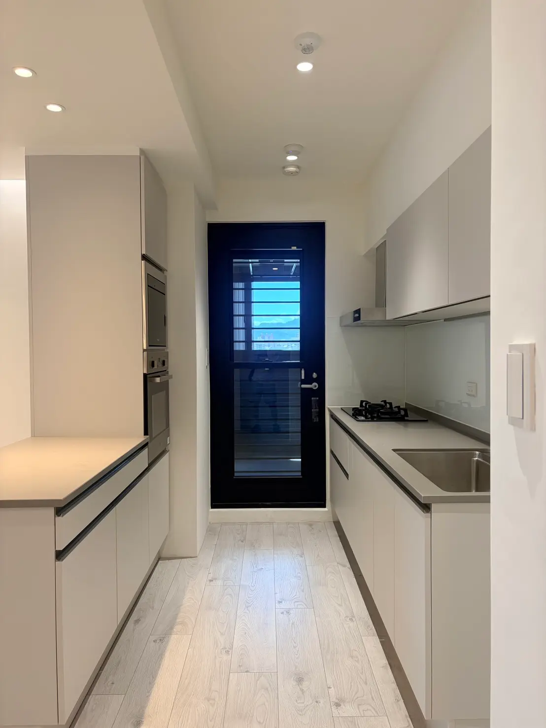 3 bedrooms apartment for rent in Beitun District, Taichung City | NT$ 38 000 | 25 ping slide 7