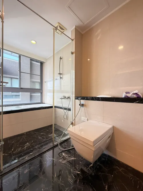 Apartment for rent TWD 42 000 - Section 4, Taiwan Boulevard - 3 bedrooms