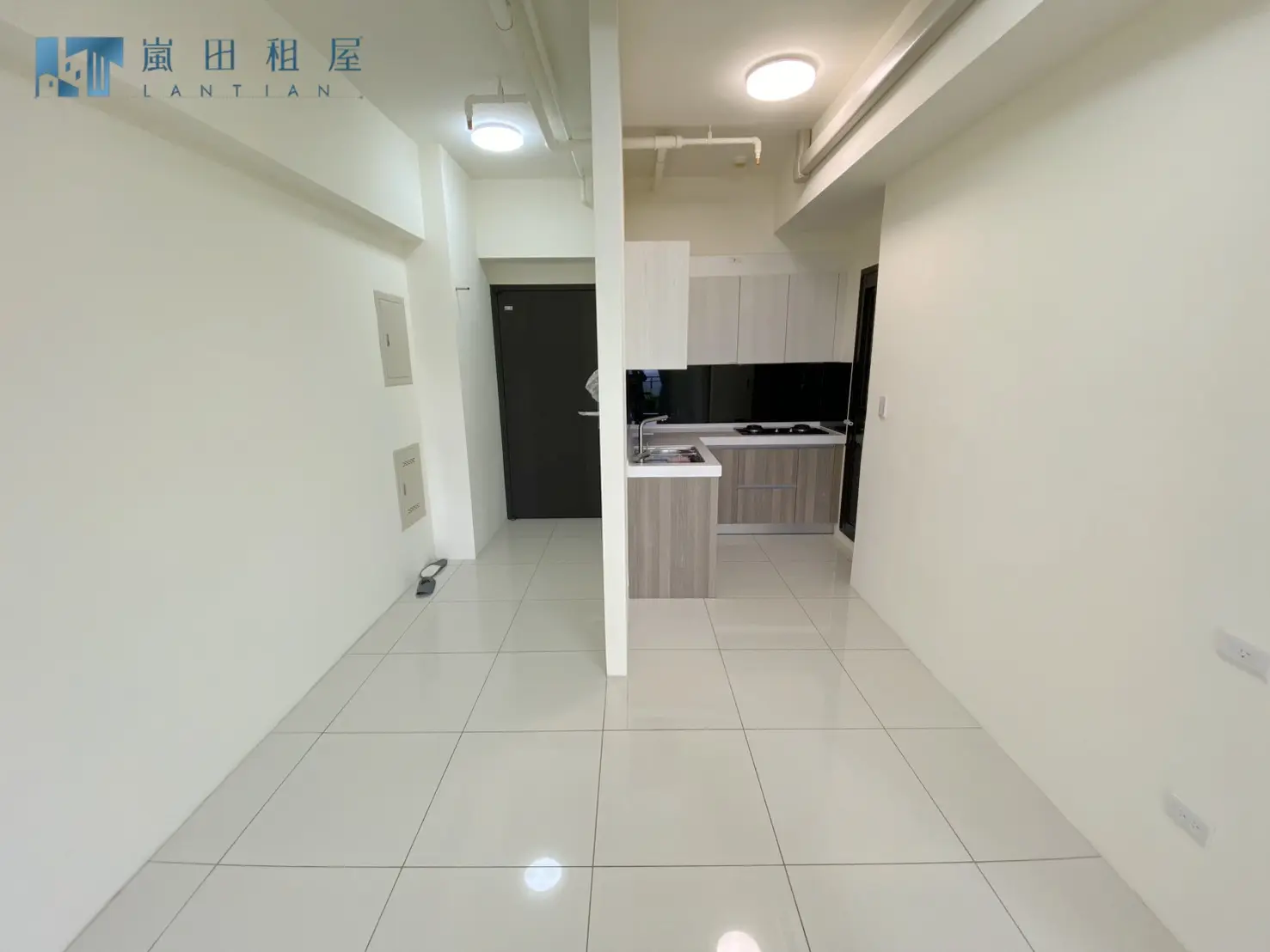 3 房 梧棲區, 台中市公寓出租 | TWD 16 000 | 23 坪 slide 13