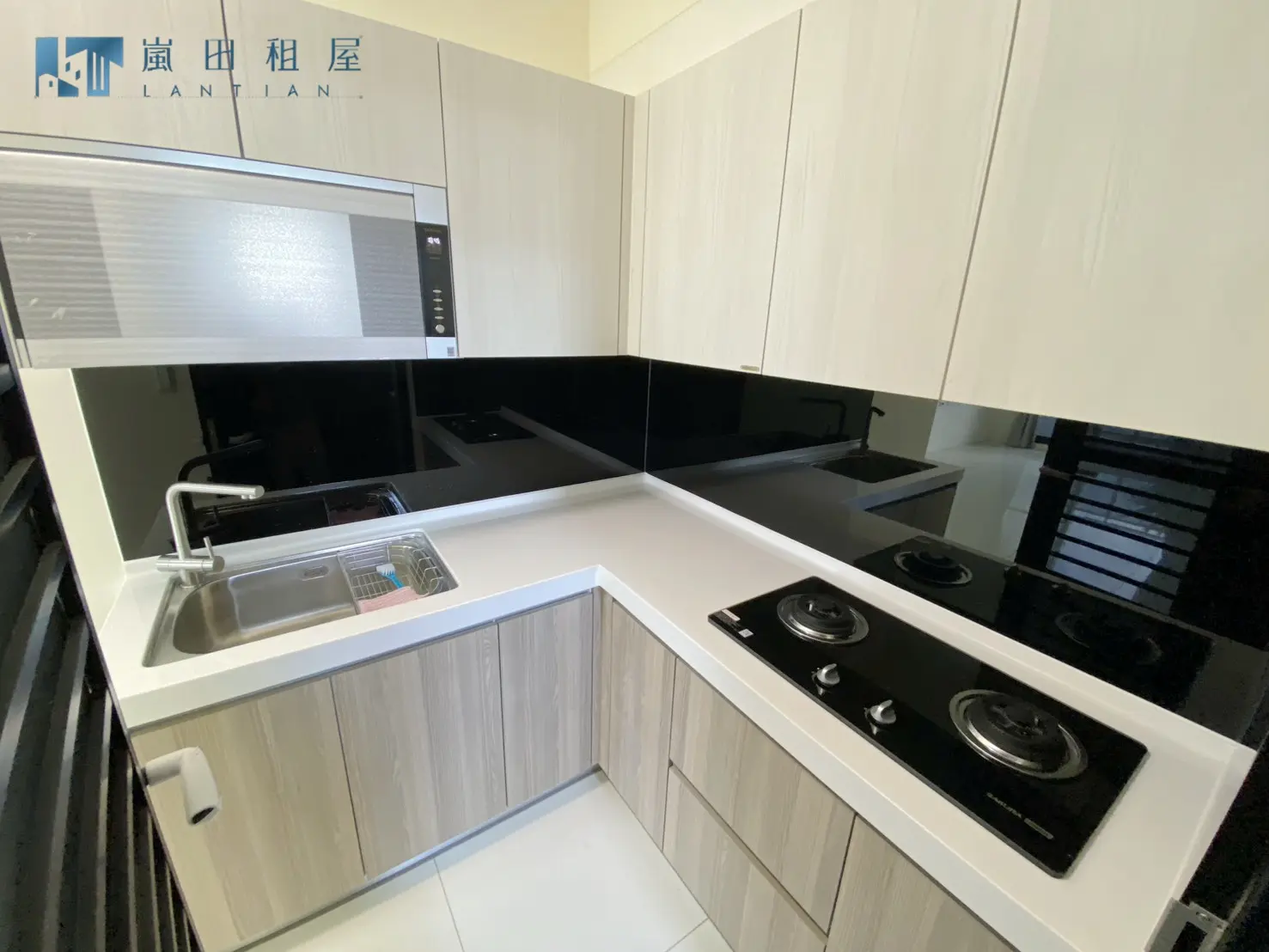 3 房 梧棲區, 台中市公寓出租 | TWD 16 000 | 23 坪 slide 8