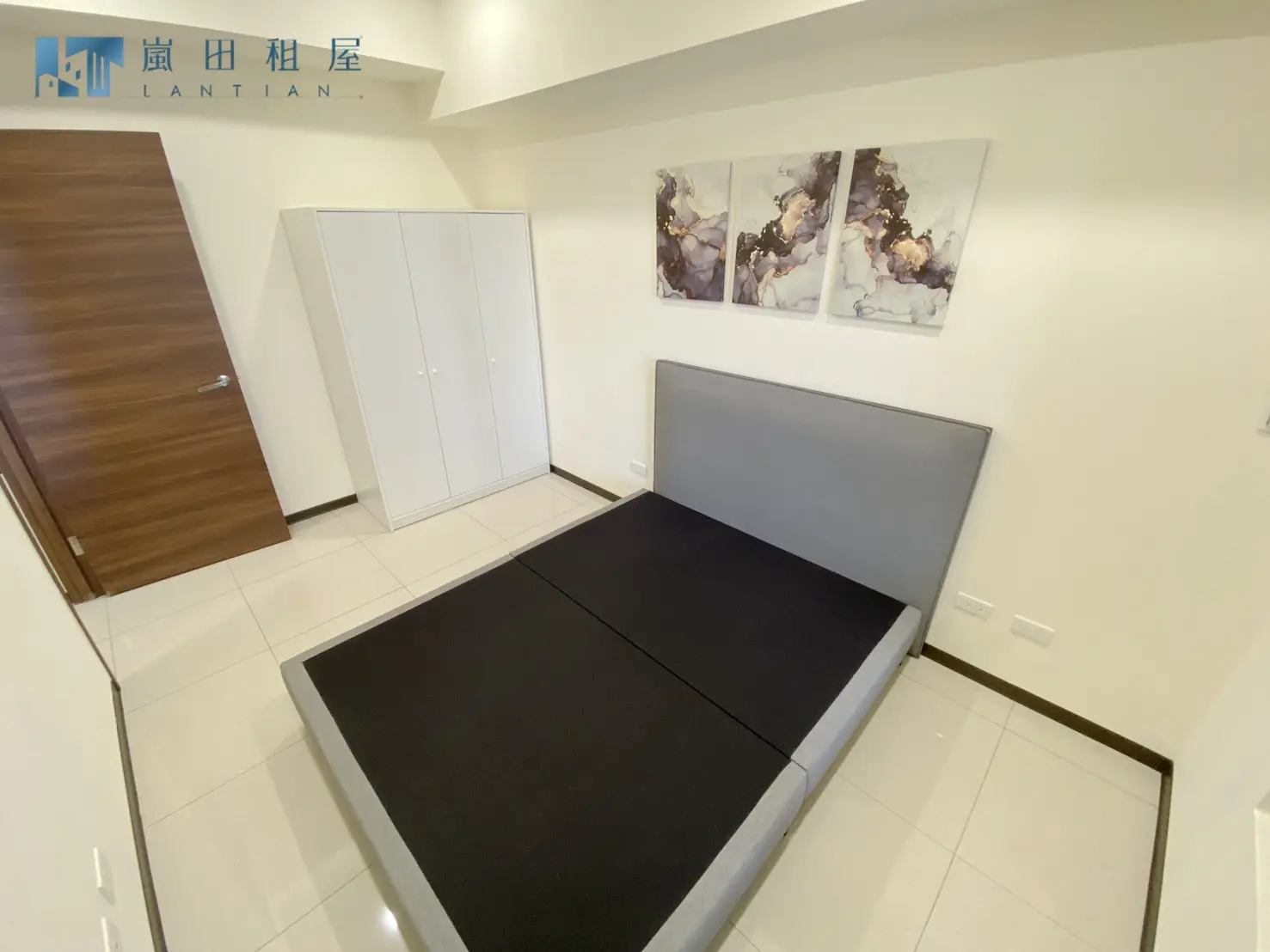 2 bedrooms apartment for rent in Nantun District, Taichung City | TWD 28 000 | 15 ping slide 4