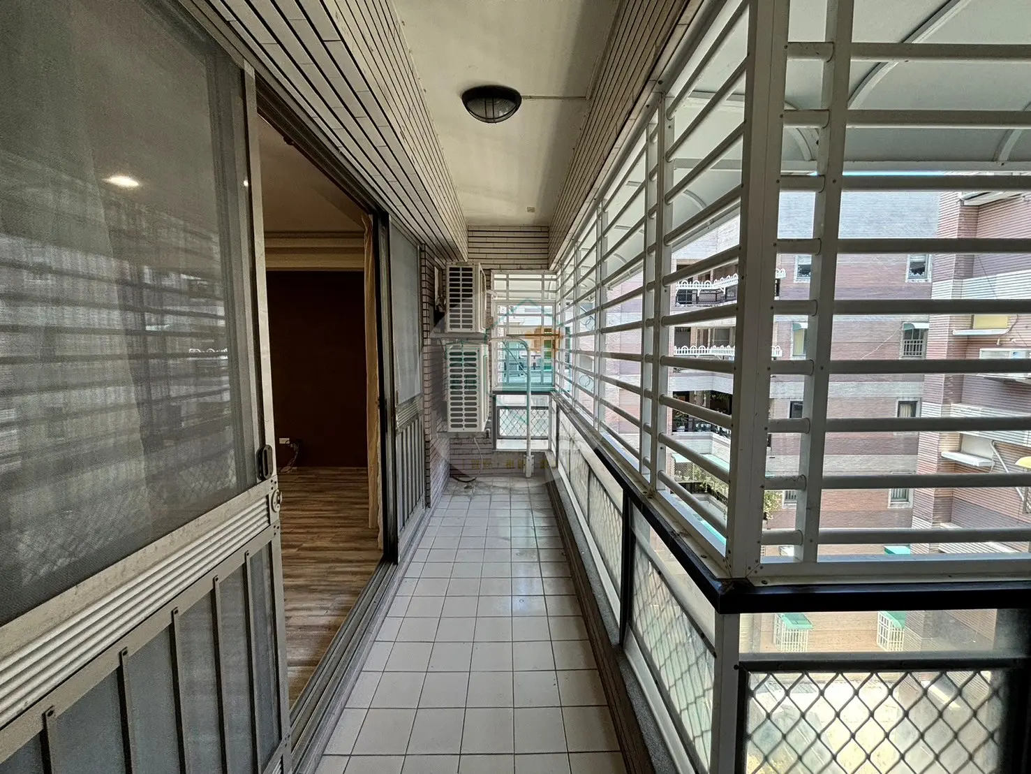 3 bedrooms apartment for sale in Anping District, Tainan City | TWD 10 880 000 | 30 ping slide 7