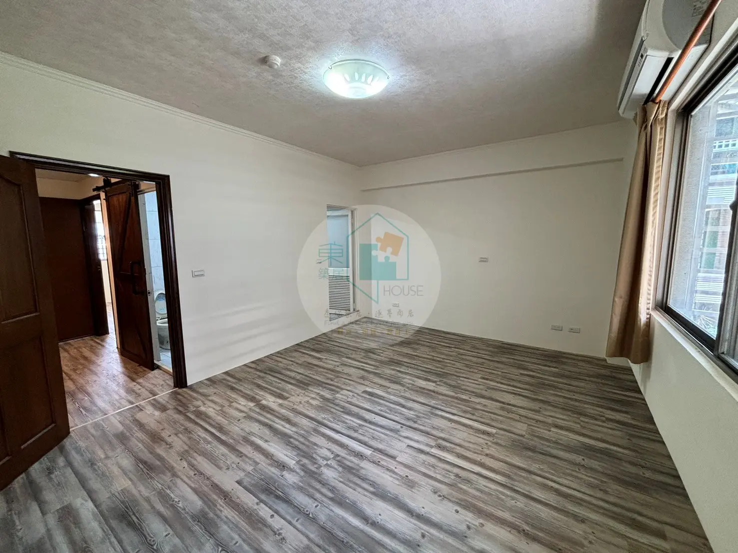 3 bedrooms apartment for sale in Anping District, Tainan City | TWD 10 880 000 | 30 ping slide 11