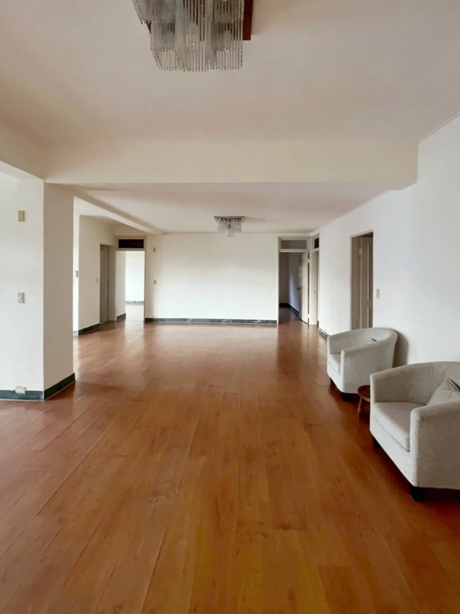 3 bedrooms townhouse for rent TWD 65 000 - 60 ping - Shilin District,Taipei City slide 5