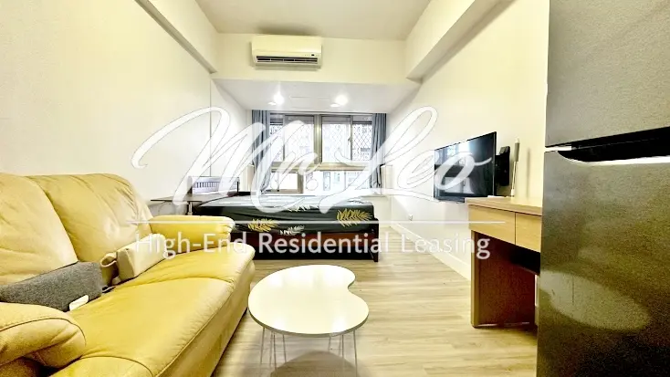 Studio apartment for rent in Zhongshan District, Taipei City | NT$ 28 000 | 8 ping slide 0