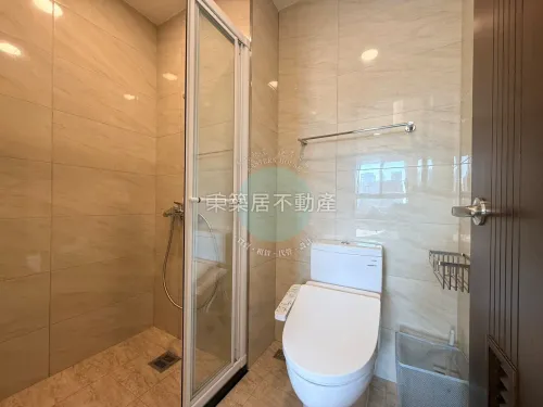 Apartment for sale NT$ 10 880 000 - Section 2, Yonghua Road - 2 bedrooms