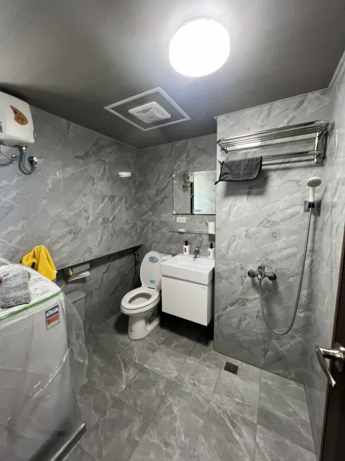 公寓 出租 TWD 10 000 - 七賢二路 - 獨立套房