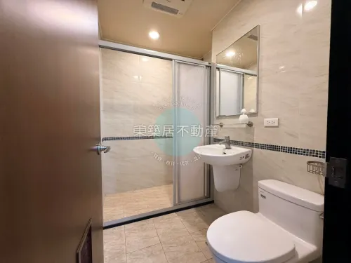 2 bedrooms apartment for rent in Anping District, Tainan City | NT$ 25 000 | 12 ping slide 8