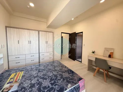 3 bedrooms apartment for rent in Sanmin District, Kaohsiung City | NT$ 33 800 | 20 ping slide 5