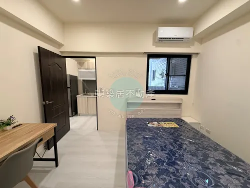 3 bedrooms apartment for rent in Sanmin District, Kaohsiung City | NT$ 33 800 | 20 ping slide 10