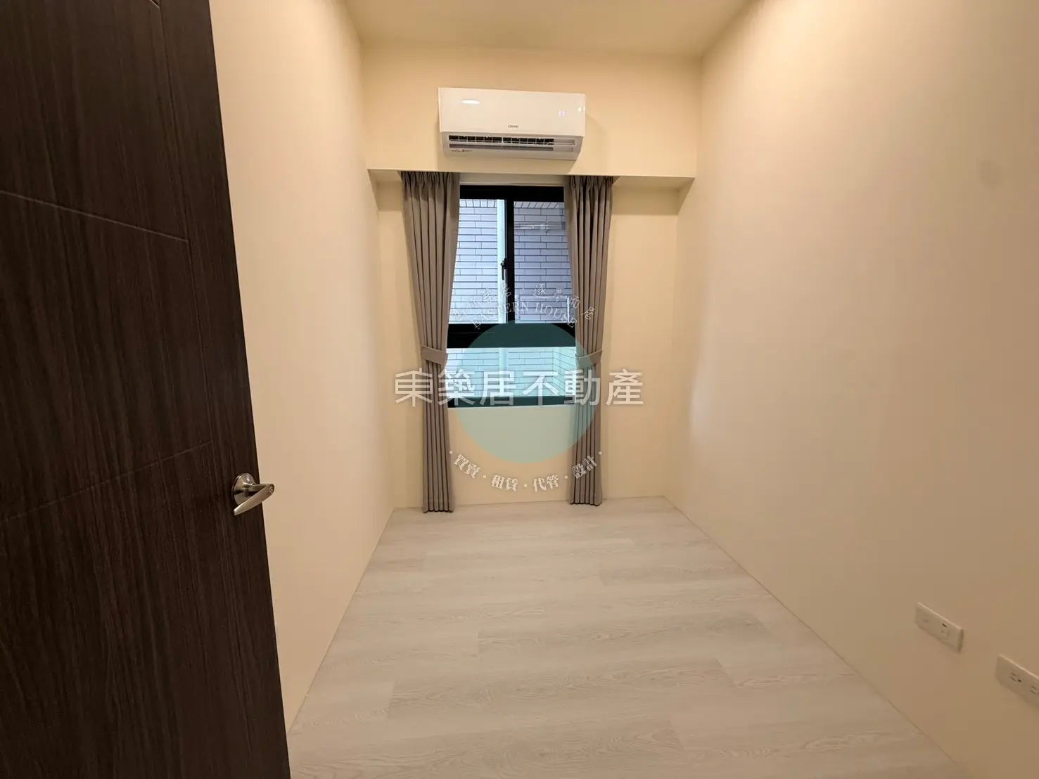 3 bedrooms apartment for rent in Sanmin District, Kaohsiung City | NT$ 33 800 | 20 ping slide 11