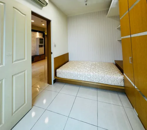 4 bedrooms apartment for rent in North District, Tainan City | NT$ 38 000 | 32 ping slide 2