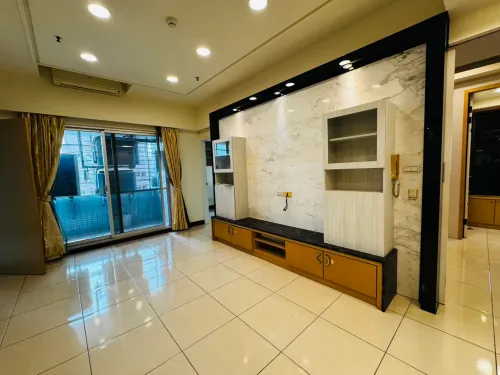 4 bedrooms apartment for rent in North District, Tainan City | NT$ 38 000 | 32 ping slide 14