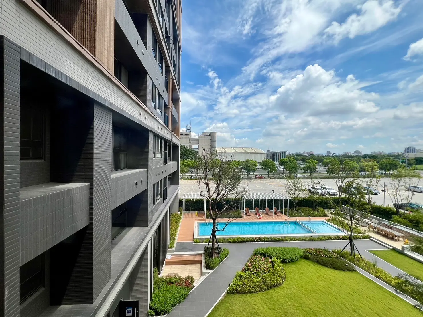 2 bedrooms apartment for rent in Xitun District, Taichung City | NT$ 33 000 | 13 ping slide 15