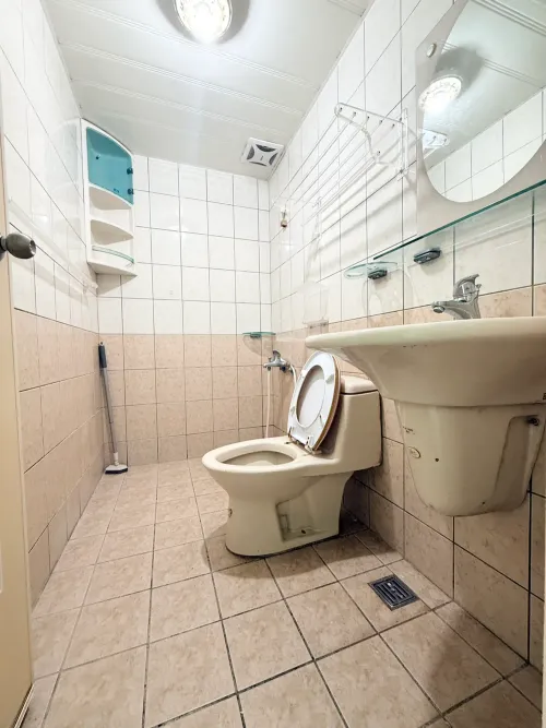 Apartment for sale TWD 25 580 000 - Lane 152, Zhongping Road - 3 bedrooms