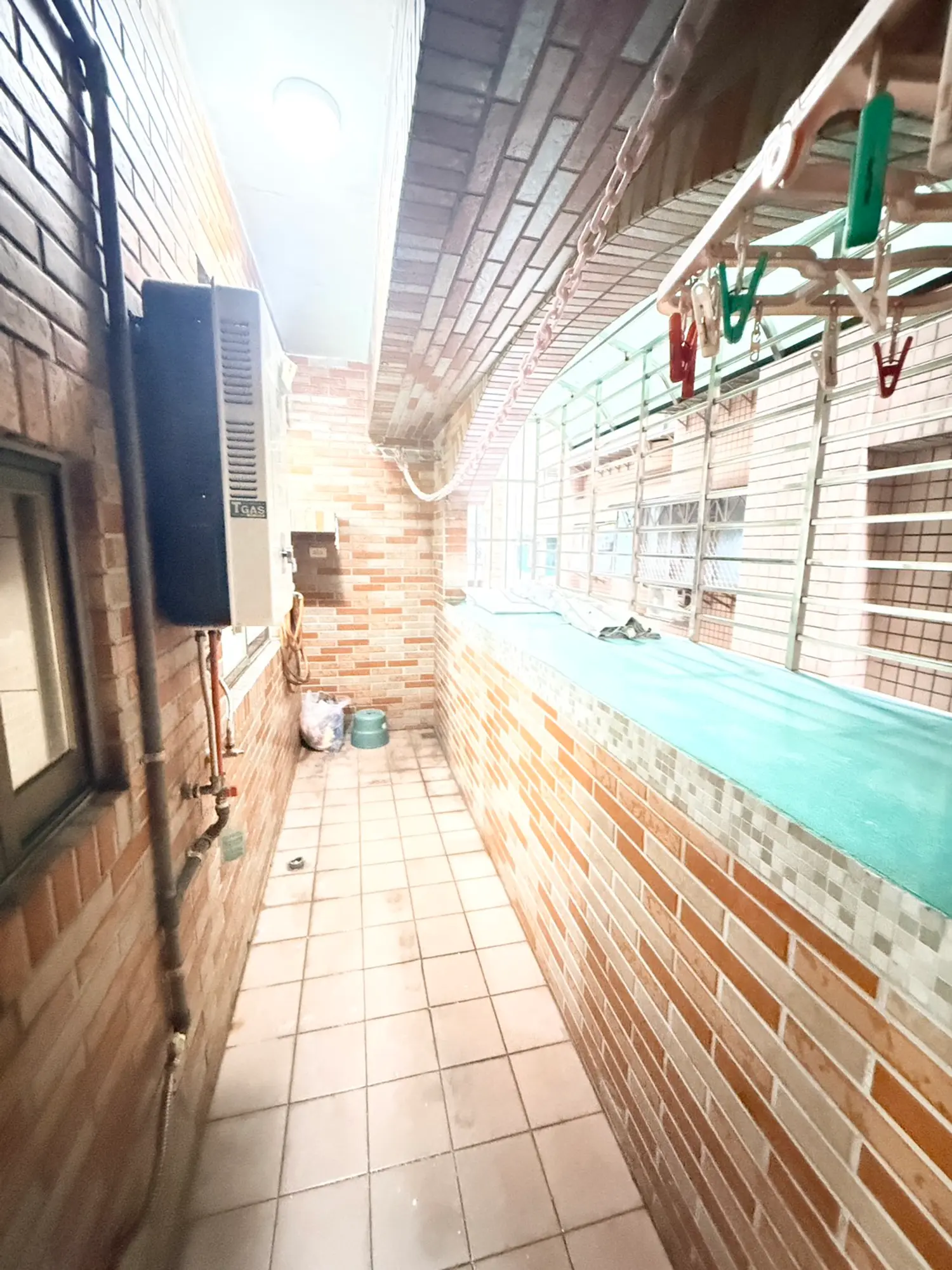 3 bedrooms apartment for sale TWD 25 580 000 - 23 ping - Xinzhuang District,New Taipei City slide 7