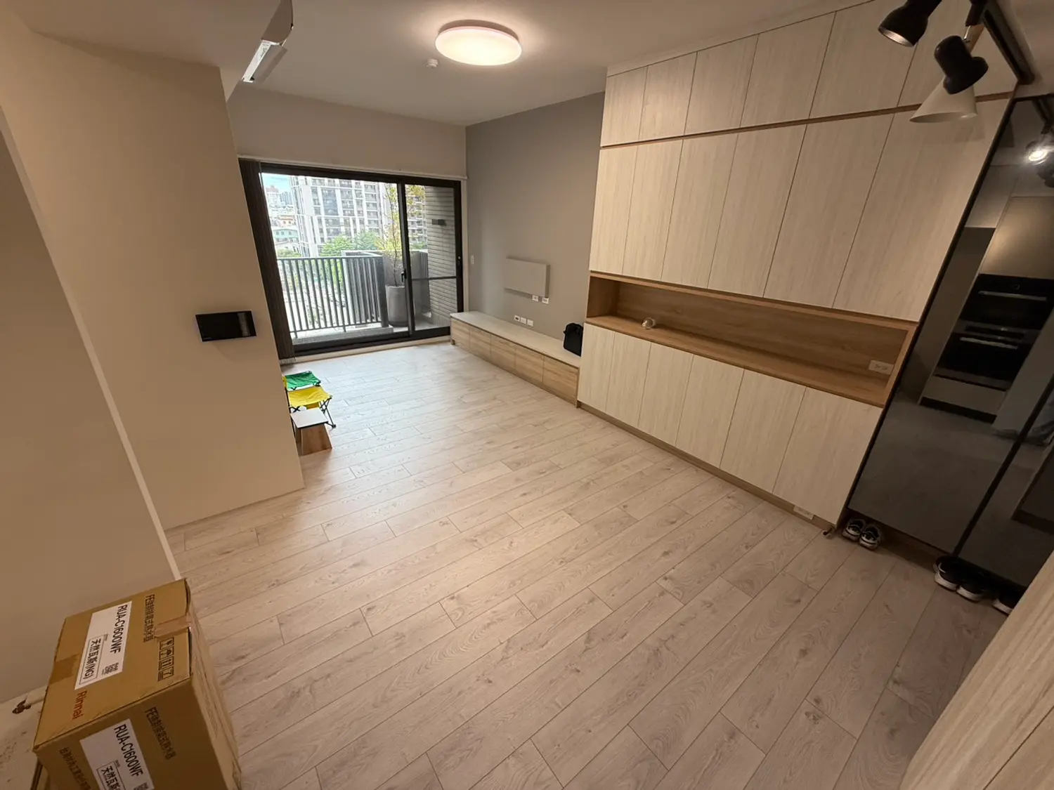 3 bedrooms apartment for rent TWD 33 000 - 25 ping - East District,Taichung City slide 3