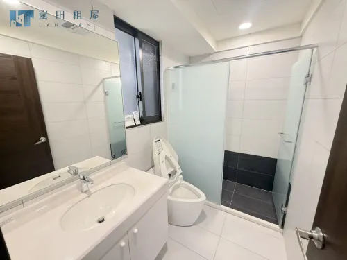 Apartment for rent TWD 24 000 - Section 3, Minzu Rd - 3 bedrooms