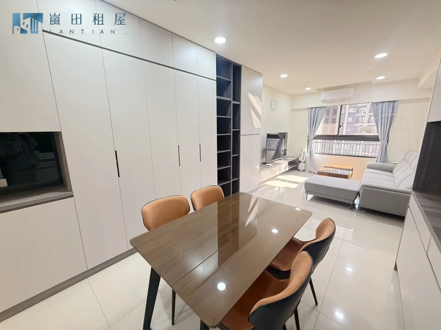 3 bedrooms apartment for rent TWD 24 000 - 27 ping - Qingshui District,Taichung City slide 1
