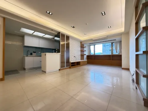 Apartment for sale TWD 5 280 000 - Lane 15, Jiankang Road - 3 bedrooms