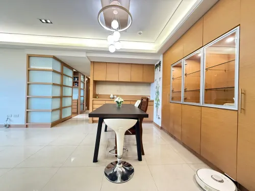 Apartment for sale TWD 5 280 000 - Lane 15, Jiankang Road - 3 bedrooms