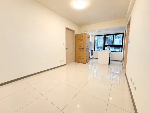 2 bedrooms apartment for rent in Xitun District, Taichung City | NT$ 28 000 | 15 ping slide 3