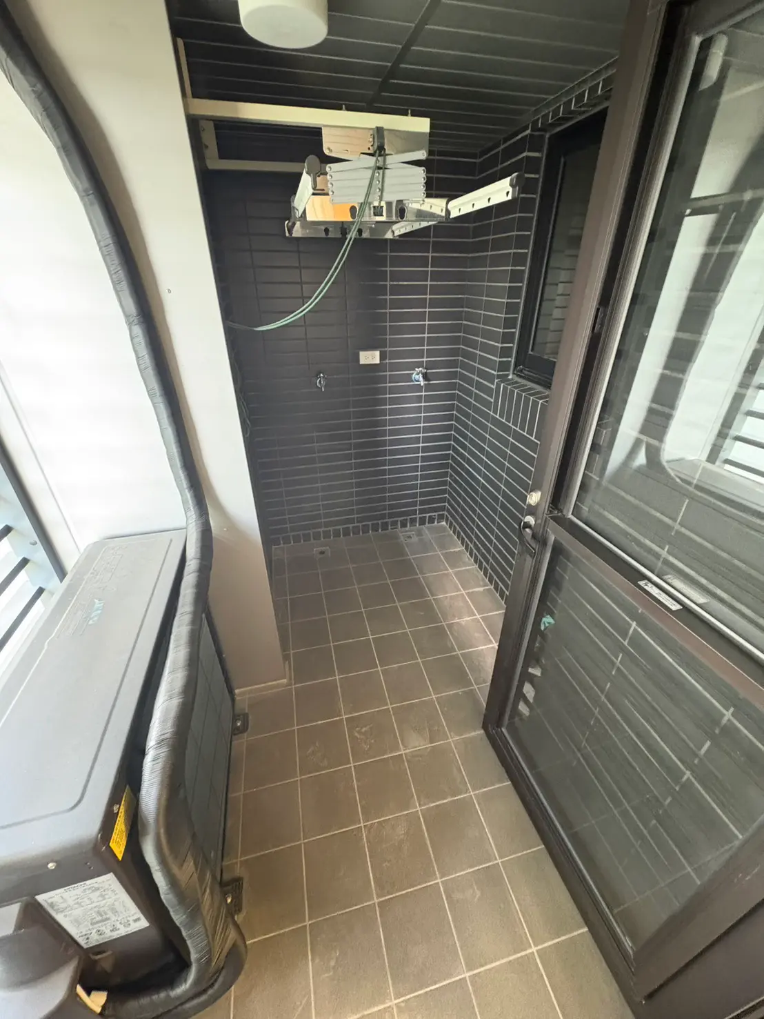 2 bedrooms apartment for rent in Xitun District, Taichung City | NT$ 28 000 | 15 ping slide 8