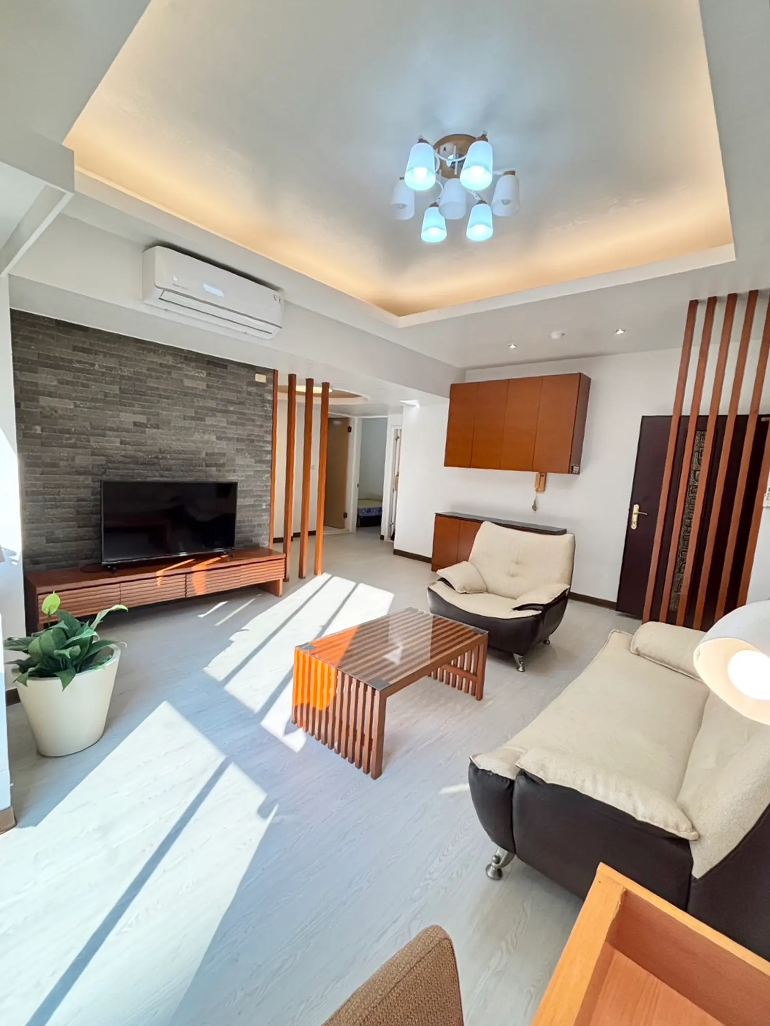 2 bedrooms apartment for rent TWD 30 000 - 34 ping - Xitun District,Taichung City slide 0