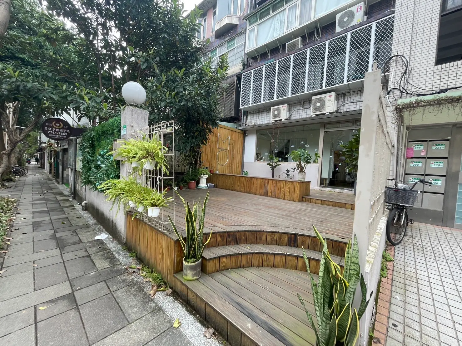 Studio apartment for sale in Songshan District, Taipei City | NT$ 79 800 000 | 36 ping slide 3