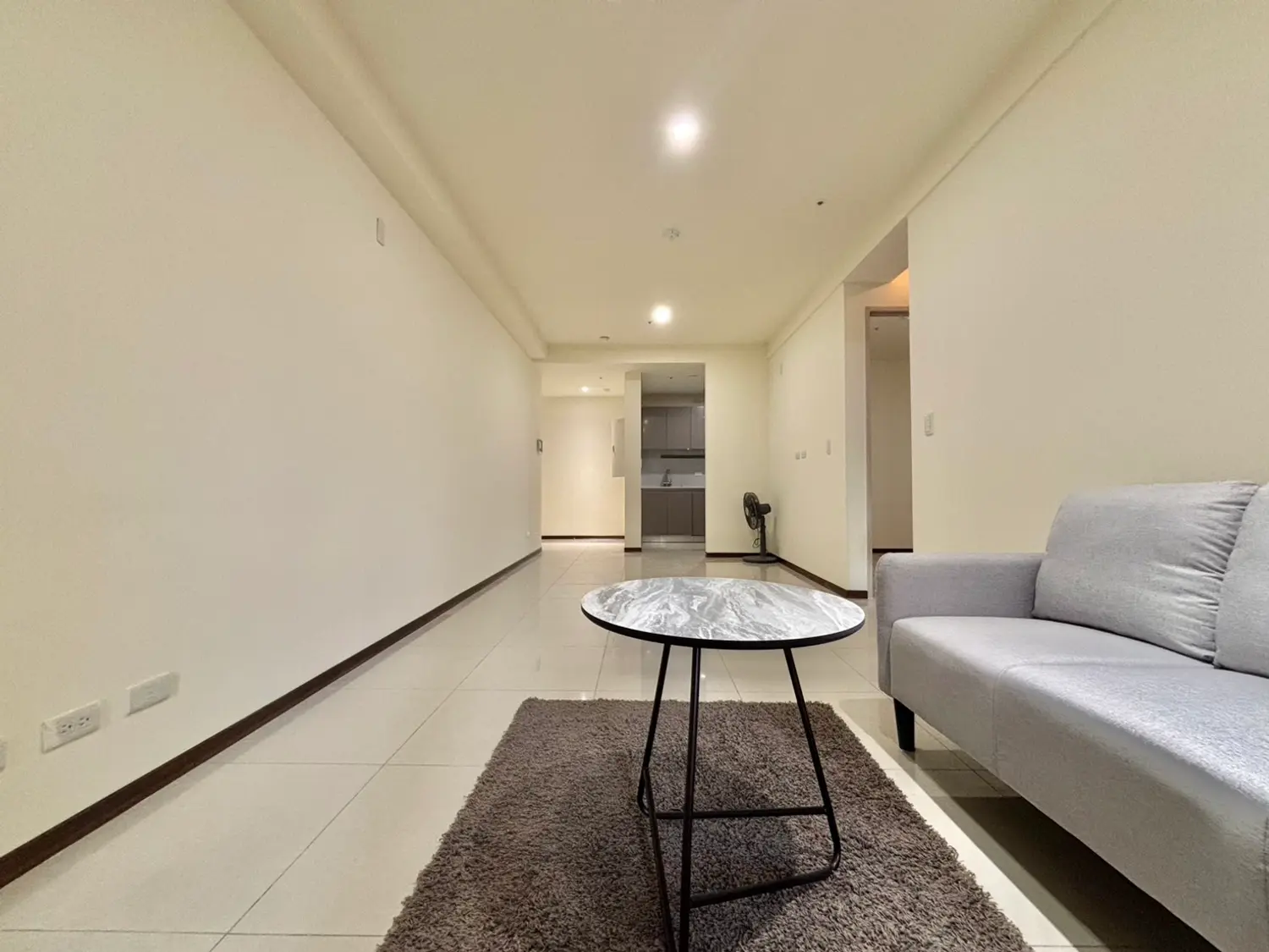 2 bedrooms apartment for rent TWD 33 000 - 20 ping - East District,Taichung City slide 0