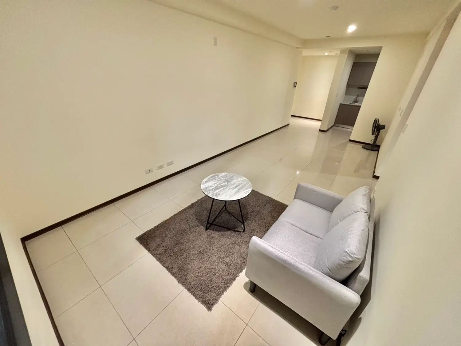 2 bedrooms apartment for rent TWD 33 000 - 20 ping - East District,Taichung City slide 2