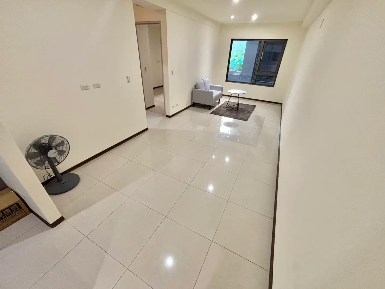 2 bedrooms apartment for rent TWD 33 000 - 20 ping - East District,Taichung City slide 6