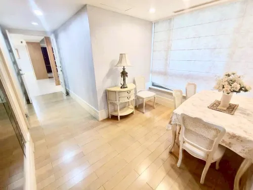 Apartment for rent TWD 105 300 - Zhongtai W Rd - 3 bedrooms