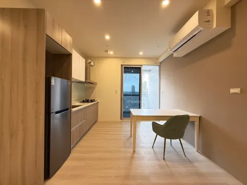 Apartment for rent TWD 38 000 - Jingmei St - 2 bedrooms