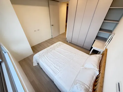 Apartment for rent TWD 38 000 - Jingmei St - 2 bedrooms