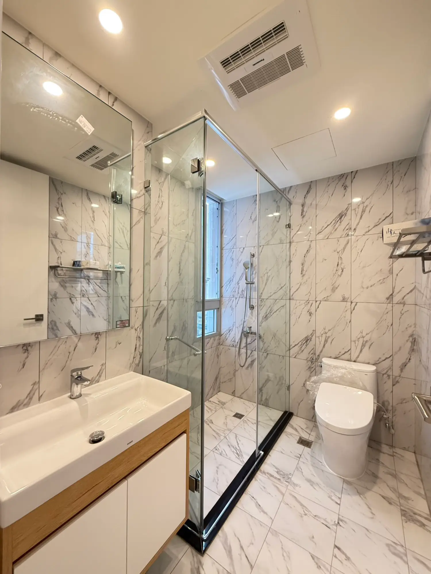 2 bedrooms apartment for rent TWD 38 000 - 25 ping - West District,Taichung City slide 12