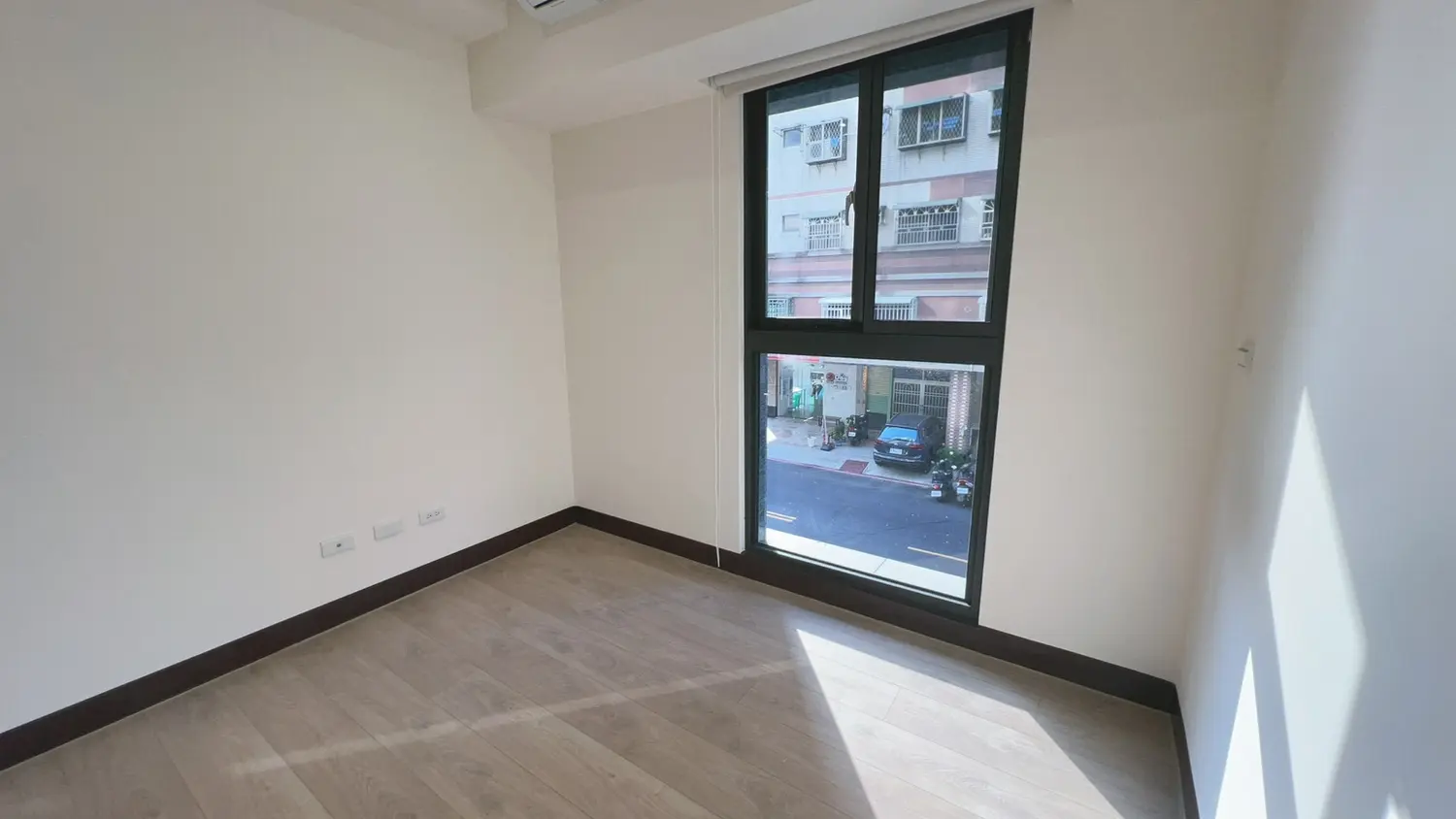 Office for rent TWD 20 000 - 19 ping - Fengshan District, Kaohsiung City slide 7