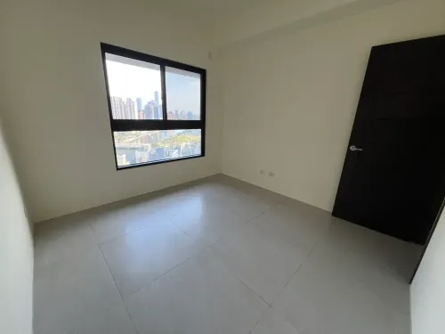 4 bedrooms apartment for rent TWD 38 000 - 45 ping - Yancheng District, Kaohsiung City slide 7