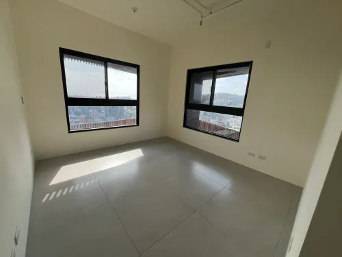 4 bedrooms apartment for rent TWD 38 000 - 45 ping - Yancheng District, Kaohsiung City slide 8