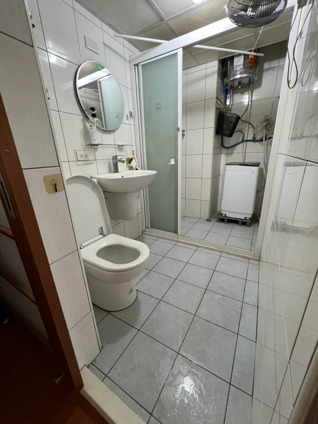 1 room apartment for rent TWD 13 000 - 12 ping - Sinsing District, Kaohsiung City slide 2